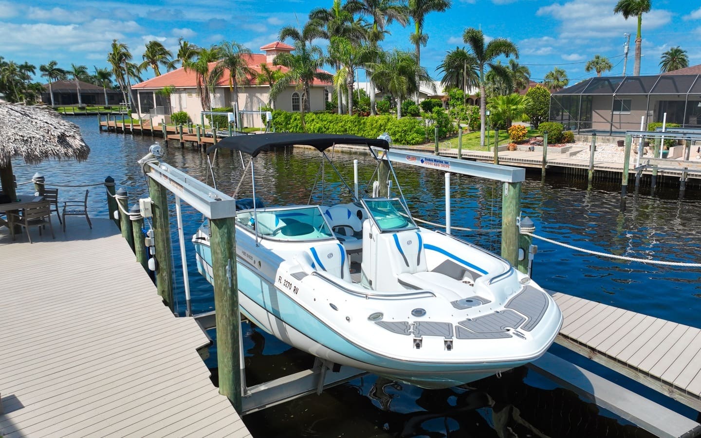 24 Foot Hurricane Deck Boat - Picture of Anchors Away Boat Rentals